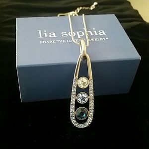 Lia Sophia Moody Blues 16-19"